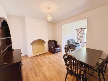 2 bedroom Semi-detached house for sale in Earls Drive, Denton Burn, Newcastle upon Tyne, NE15