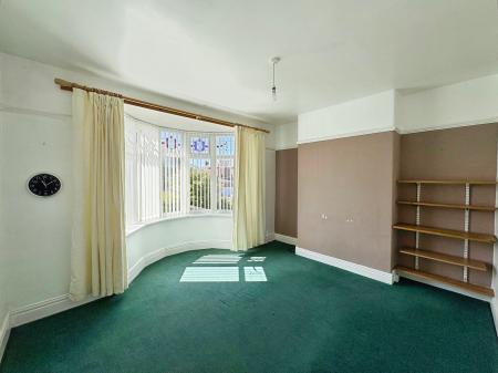 2 bedroom Semi-detached house for sale in Earls Drive, Denton Burn, Newcastle upon Tyne, NE15