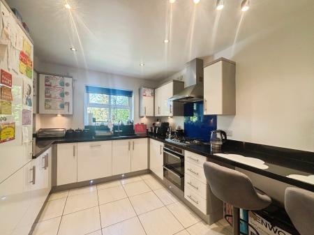 4 bedroom Terraced House for sale in Bishops Park Road, Felling, Gateshead, NE8