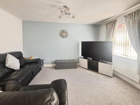 4 bedroom Terraced House for sale in Bishops Park Road, Felling, Gateshead, NE8