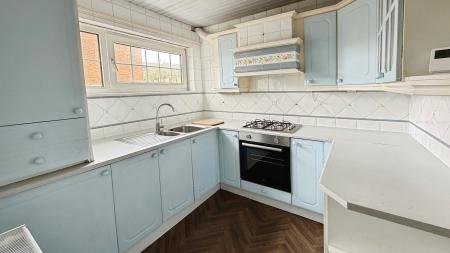 3 bedroom Terraced House to let in Gishford Way, Blakelaw, Newcastle upon Tyne, NE5