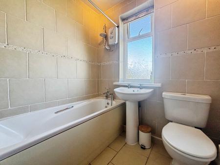 3 bedroom Semi-detached house for sale in Garthfield Corner, Westerhope, Newcastle upon Tyne, NE5