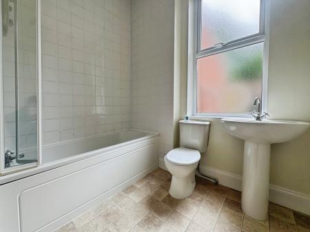 1 bedroom Flat for sale in Lansdowne Terrace, North Shields, North Shields, NE29