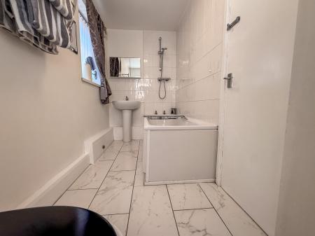 3 bedroom Flat for sale in West Avenue, North Shields, North Shields, NE29