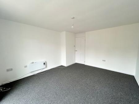 3 bedroom Terraced House to let in Gofton Walk, Denton, Newcastle upon Tyne, NE5