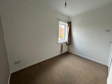 2 bedroom Flat to let in Ottringham Close, Dumpling Hall, Newcastle upon Tyne, NE15