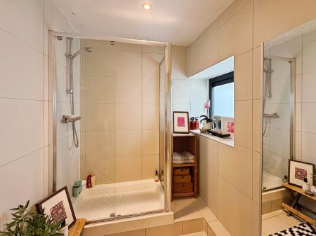 2 bedroom Town house for sale in Lime Square, City Centre, Newcastle upon Tyne, NE1