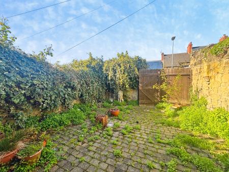 2 bedroom Terraced House for sale in Derwent Gardens, Low Fell, Gateshead, NE9
