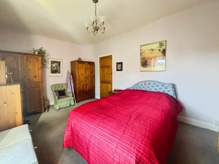 2 bedroom Terraced House for sale in Derwent Gardens, Low Fell, Gateshead, NE9