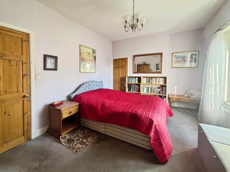 2 bedroom Terraced House for sale in Derwent Gardens, Low Fell, Gateshead, NE9