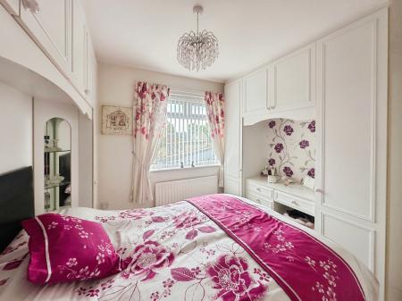3 bedroom Semi-detached house for sale in Kenton Road, Gosforth, Newcastle upon Tyne, NE3