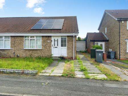 2 bedroom Bungalow for sale in Chelford Close, Wallsend, Newcastle upon Tyne, NE28