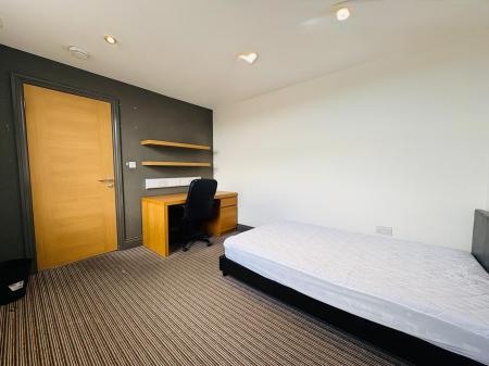 1 bedroom Flat to let in Roker Avenue, Sunderland, SR6