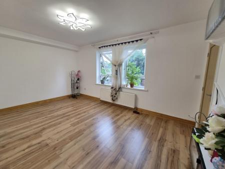 3 bedroom Terraced House to let in Lismore Place, Newcastle upon Tyne, NE15