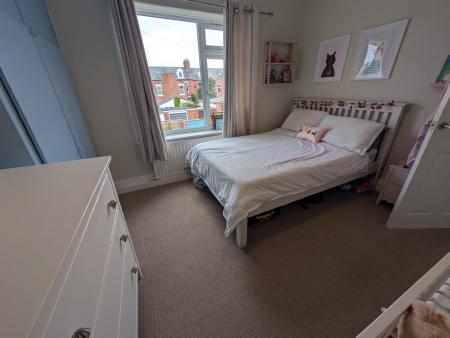 3 bedroom Semi-detached house to let in St George's Terrace, East Boldon, NE36