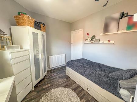 2 bedroom Flat for sale in Whickham View, Denton Burn, Newcastle upon Tyne, NE15