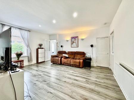 3 bedroom Terraced House for sale in Earsdon Terrace, West Allotment, Newcastle upon Tyne, NE27