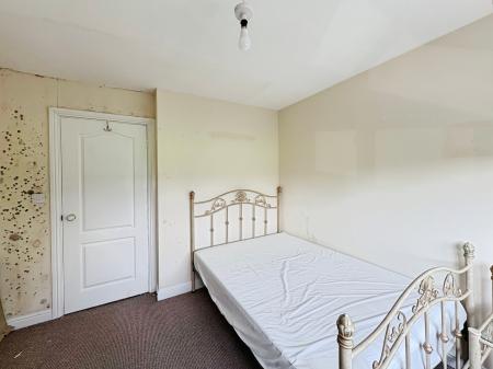 3 bedroom Semi-detached house for sale in Stapleford Close, Slatyford, Newcastle upon Tyne, NE5