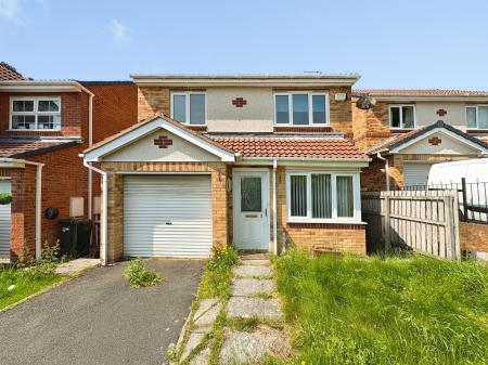 3 bedroom Semi-detached house for sale in Stapleford Close, Slatyford, Newcastle upon Tyne, NE5