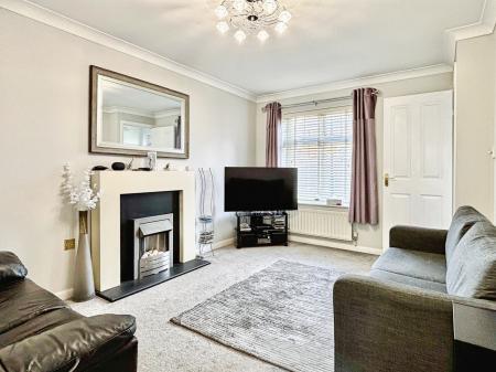 2 bedroom Semi-detached house for sale in Greenhills, Killingworth, Newcastle upon Tyne, NE12
