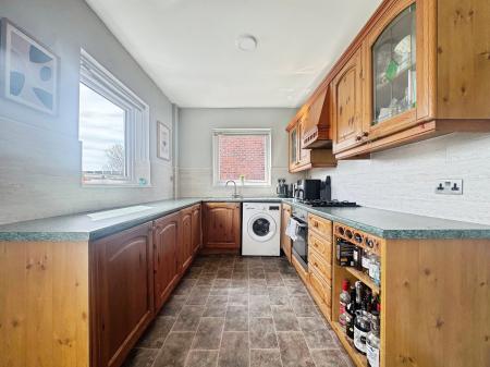 2 bedroom Terraced House for sale in The Quadrant, North Shields, North Shields, NE29