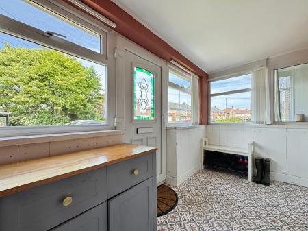 2 bedroom Terraced House for sale in The Quadrant, North Shields, North Shields, NE29