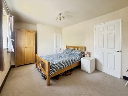 2 bedroom Terraced House for sale in The Quadrant, North Shields, North Shields, NE29
