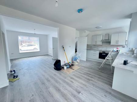 3 bedroom Semi-detached house to let in Morwick Road, North Shields, NE29