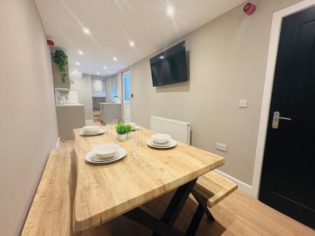 1 bedroom House of Multiple Occupation to let in Sunderland Road, Gateshead, NE8