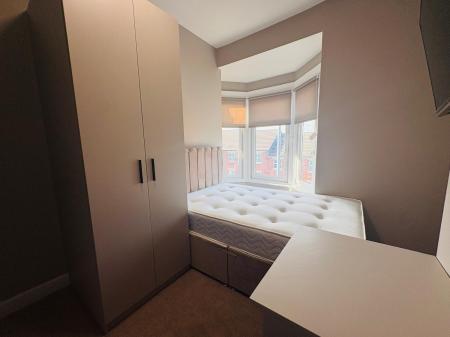 1 bedroom House of Multiple Occupation to let in Sunderland Road, Gateshead, NE8