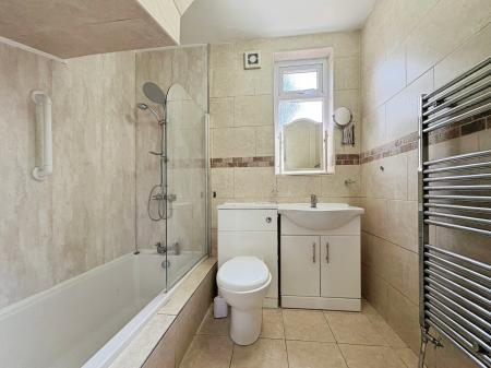 3 bedroom Terraced House for sale in Planetree Avenue, Fenham, Newcastle upon Tyne, NE4
