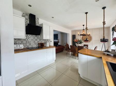 3 bedroom Semi-detached house for sale in Malvern Road, North Shields, North Shields, NE29