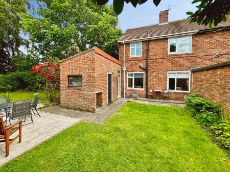 3 bedroom End of terrace house for sale in Dunlop Close, Benton, Newcastle upon Tyne, NE7