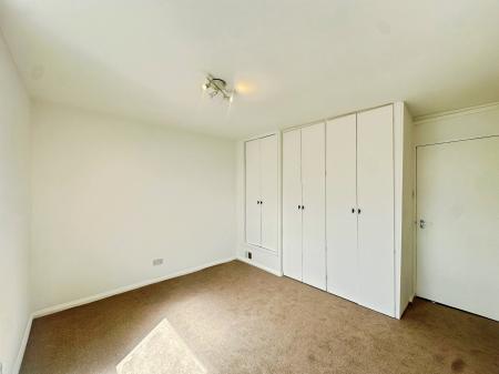 3 bedroom End of terrace house for sale in Links Green Walk, Gosforth, Newcastle upon Tyne, NE3