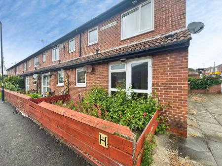1 bedroom Flat for sale in St John's Walk, Chirton, North Shields, NE29