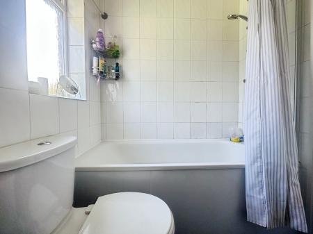 2 bedroom Terraced House for sale in Whickham View, Denton Burn, Newcastle upon Tyne, NE15