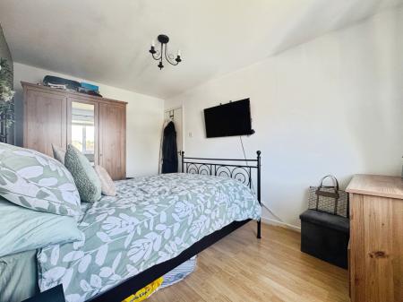 3 bedroom Terraced House for sale in Gardner Park, North Shields, North Shields, NE29