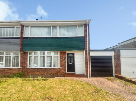 3 bedroom Semi-detached house for sale in Chadderton Drive, Chapel House, Newcastle upon Tyne, NE5