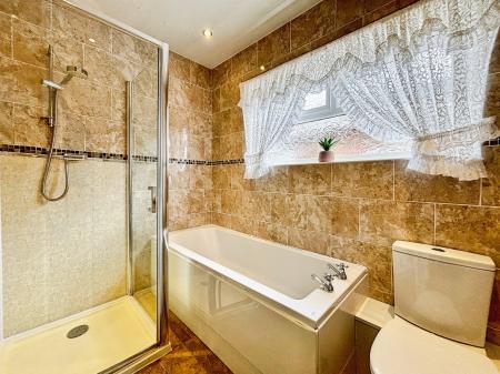 2 bedroom Semi-detached bungalow for sale in Debdon Gardens, Heaton, Newcastle upon Tyne, NE6