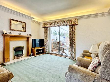 2 bedroom Semi-detached bungalow for sale in Debdon Gardens, Heaton, Newcastle upon Tyne, NE6