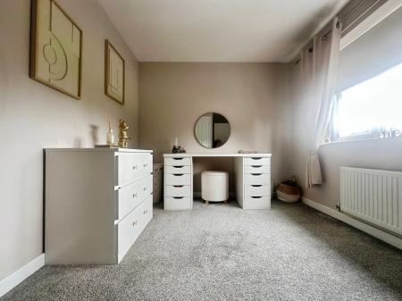 2 bedroom Terraced House for sale in Hensall Close, Newcastle upon Tyne, NE5