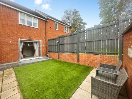 2 bedroom Terraced House for sale in Hensall Close, Newcastle upon Tyne, NE5