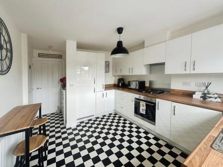 2 bedroom Terraced House for sale in Hensall Close, Newcastle upon Tyne, NE5