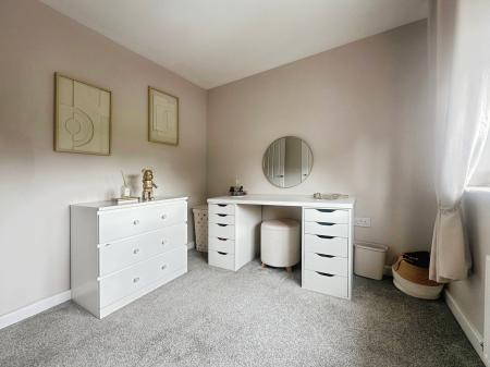 2 bedroom Terraced House for sale in Hensall Close, Newcastle upon Tyne, NE5