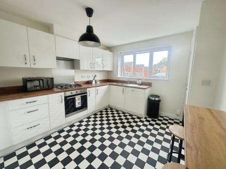 2 bedroom Terraced House for sale in Hensall Close, Newcastle upon Tyne, NE5