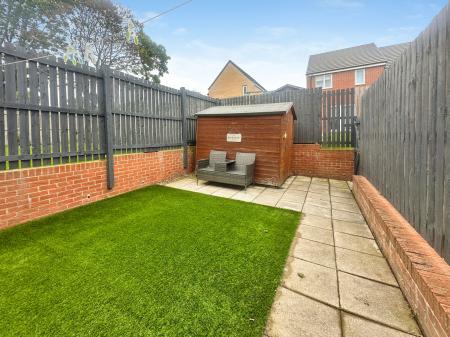 2 bedroom Terraced House for sale in Hensall Close, Newcastle upon Tyne, NE5
