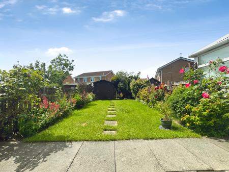 2 bedroom Terraced House for sale in Gardner Park, Chirton, North Shields, NE29