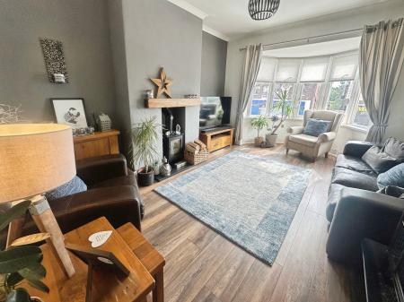 2 bedroom Flat for sale in Whickham View, Denton Burn, Newcastle upon Tyne, NE15