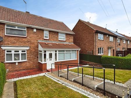 3 bedroom Terraced House for sale in West Farm Wynd, Longbenton, Newcastle upon Tyne, NE12