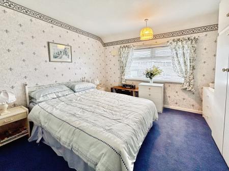 3 bedroom Terraced House for sale in West Farm Wynd, Longbenton, Newcastle upon Tyne, NE12